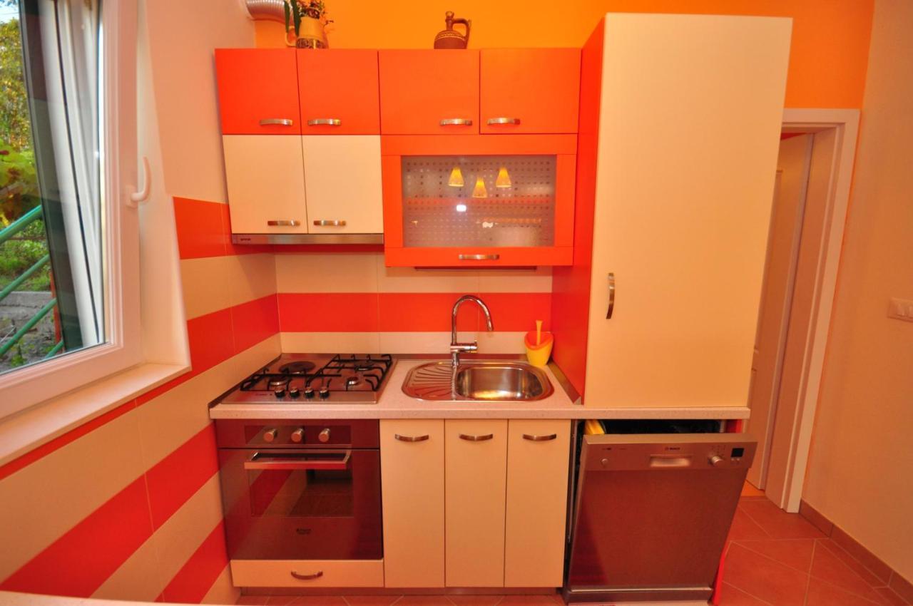 Tri Palme Daire Prvic Sepurine Dış mekan fotoğraf